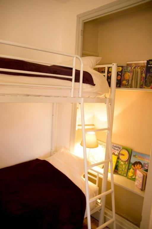 La Vieille Ferme Bed and Breakfast Fresne-la-Mere Kamer foto
